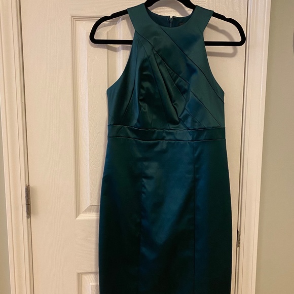 Dress - Picture 1 of 3